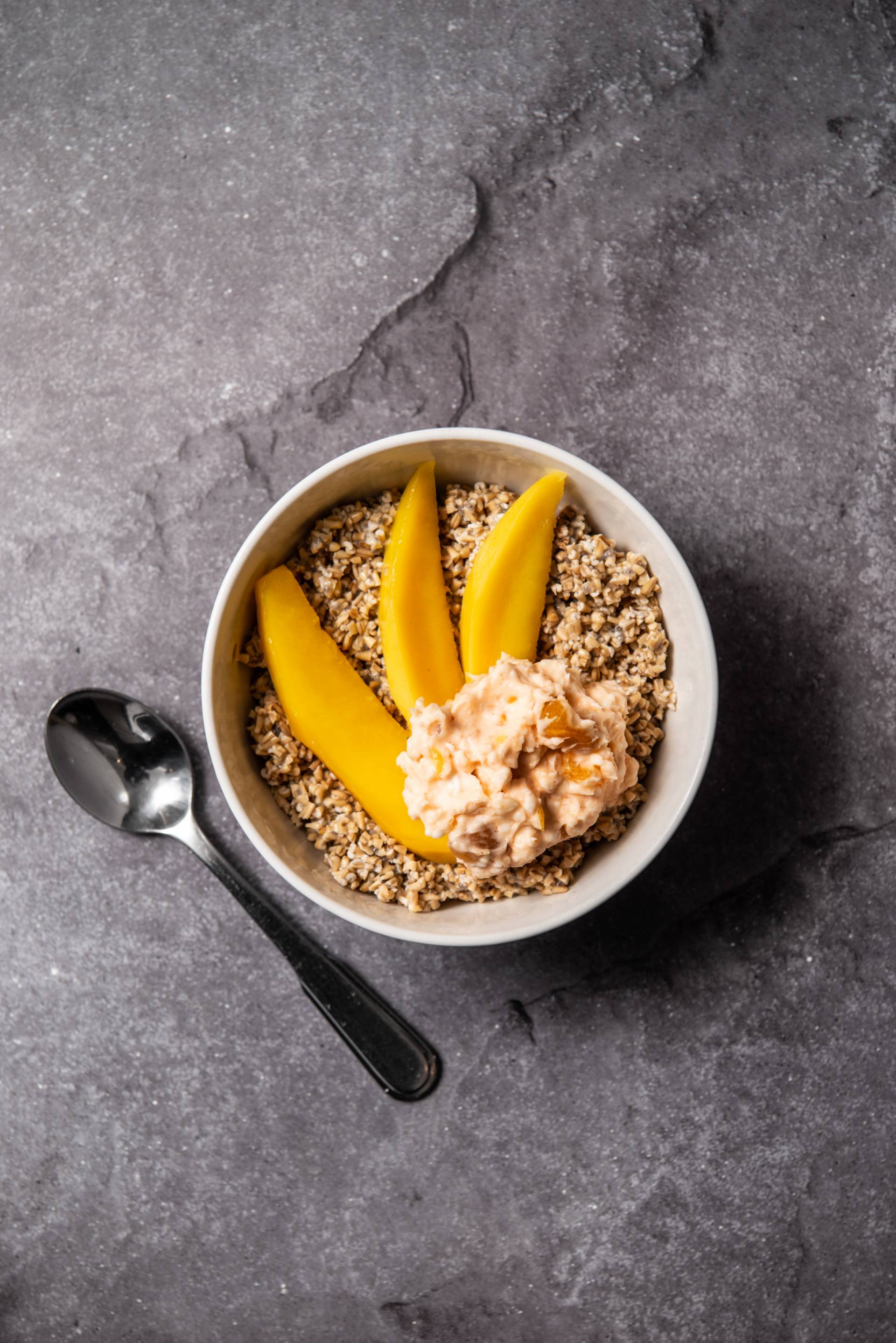 Mango Ginger Protein Oats