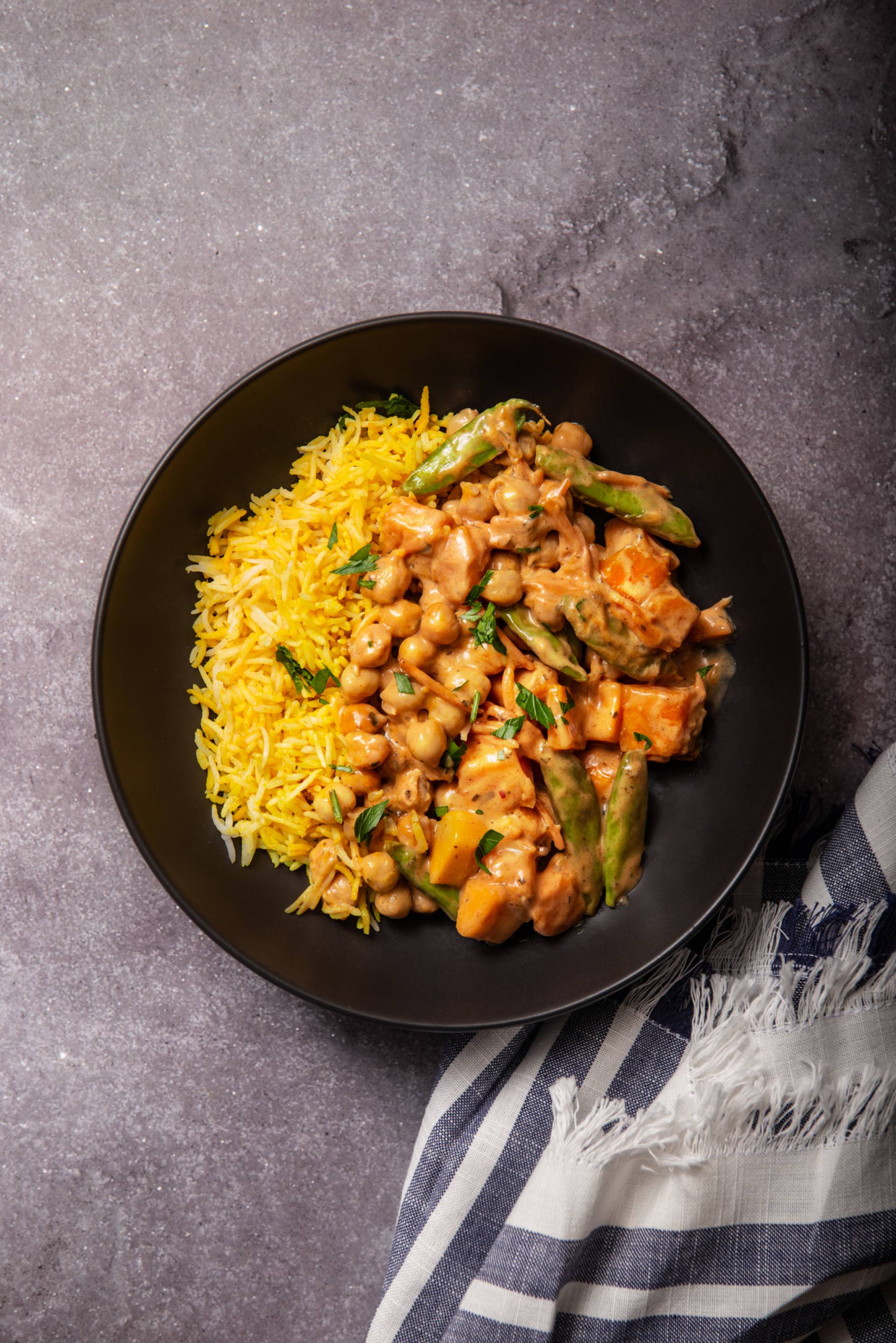 Thai Red Curry Chickpeas (MEAT FREE)